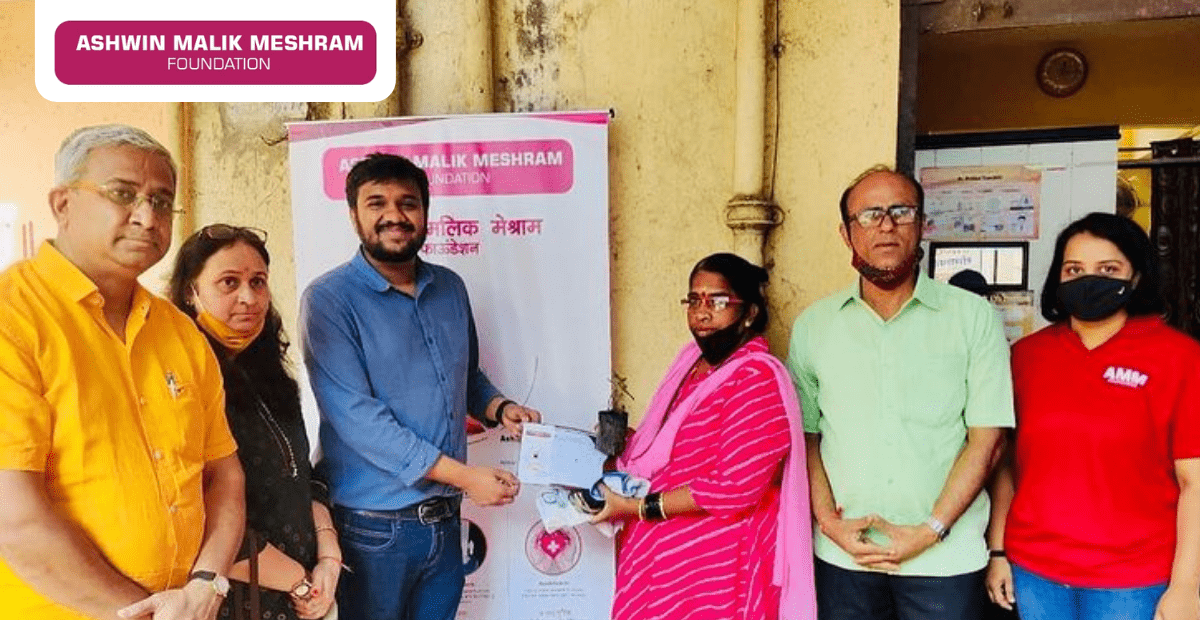 AMM Foundation conducted Pradhan Mantri Jan Dhan Yojana Drive in association with MLA Parag Alavani at Santacruz.