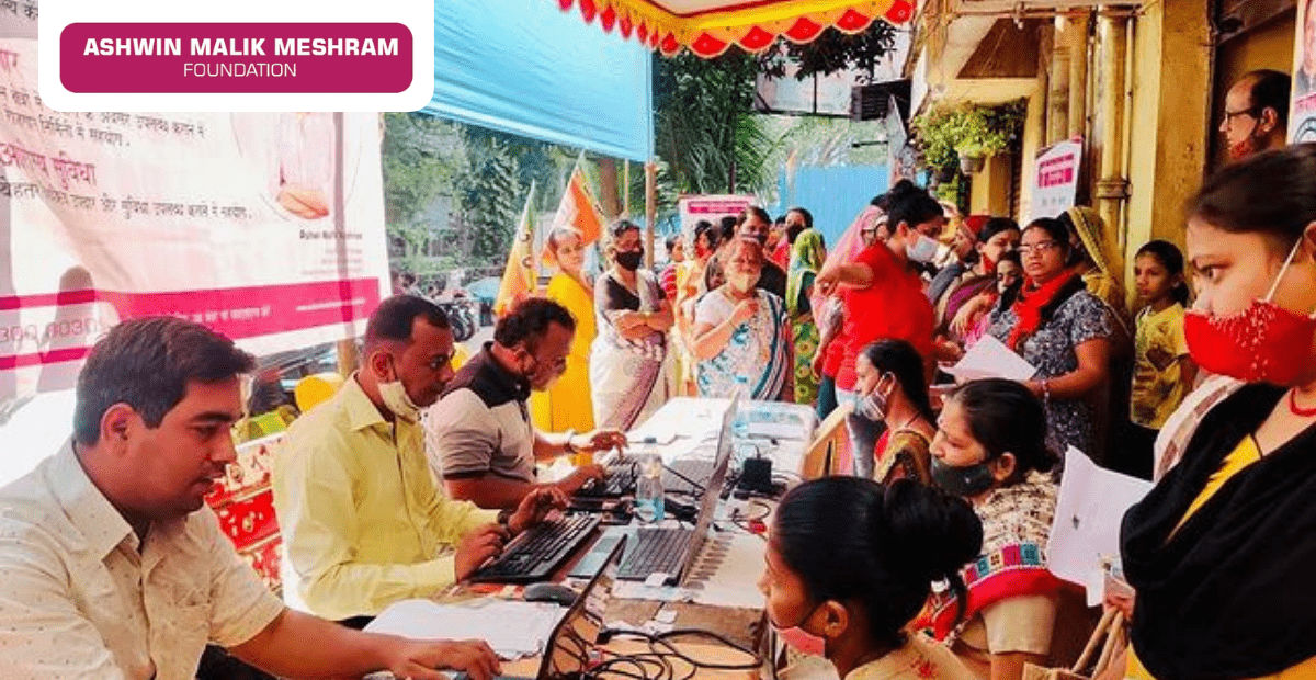 AMM Foundation conducted Pradhan Mantri Jan Dhan Yojana Drive in association with MLA Parag Alavani at Santacruz.
