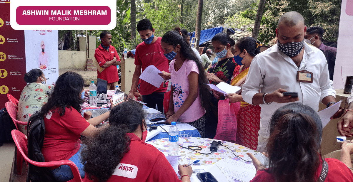 Ashwin Malik Meshram Foundation conducted an E-Shram Yojana Drive at Chunabhatti.