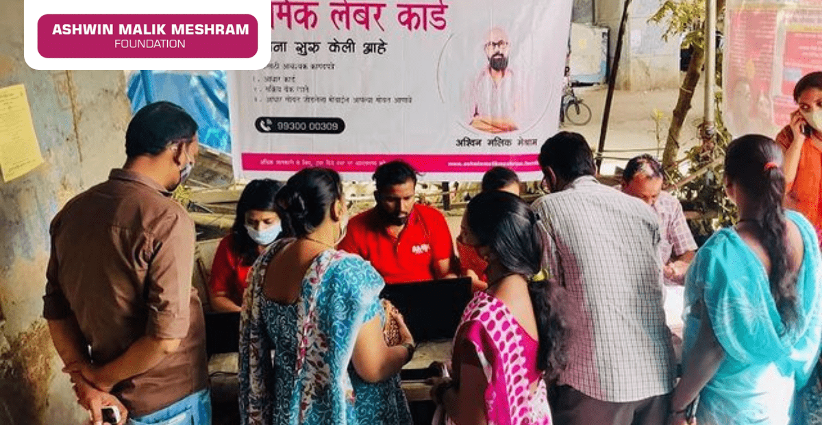AMM Foundation conducted an E-Shram Yojana Drive at Sable Nagar, Kurla.