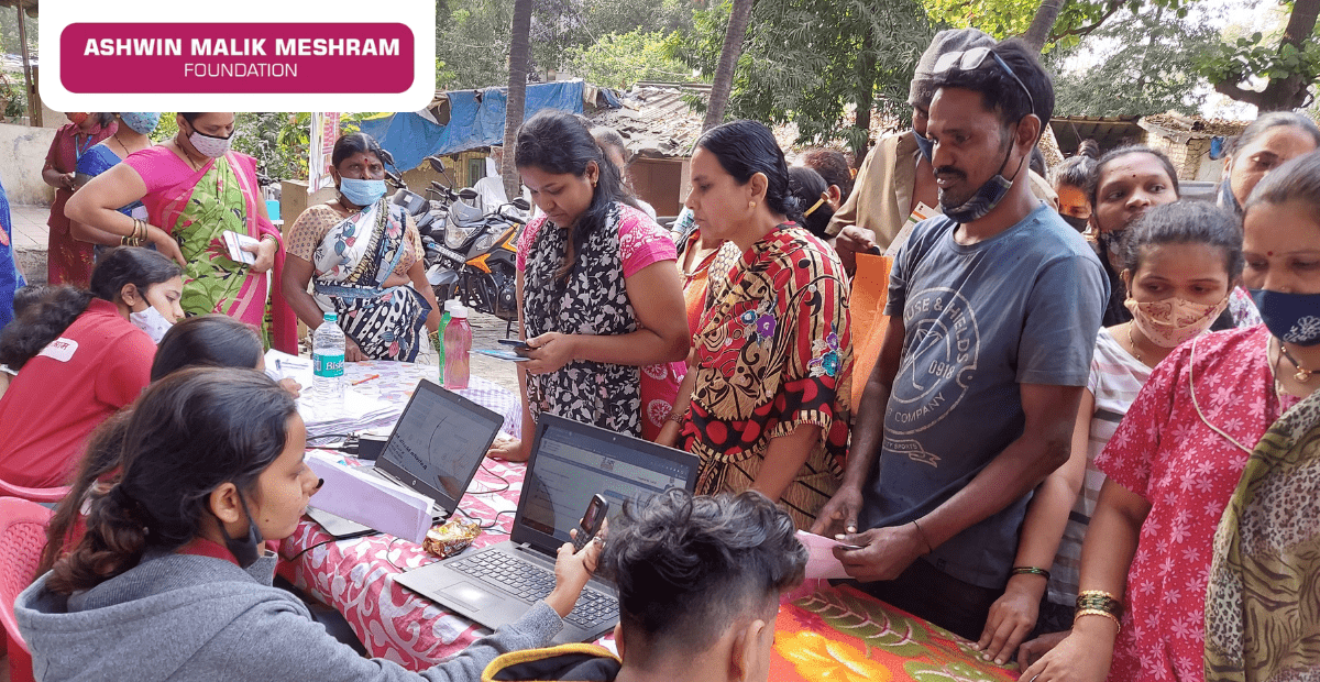 More than 200 beneficiaries were registered in the Eshram Yojana camp conducted by Ashwin Malik Meshram Foundation at Chunabhatti.