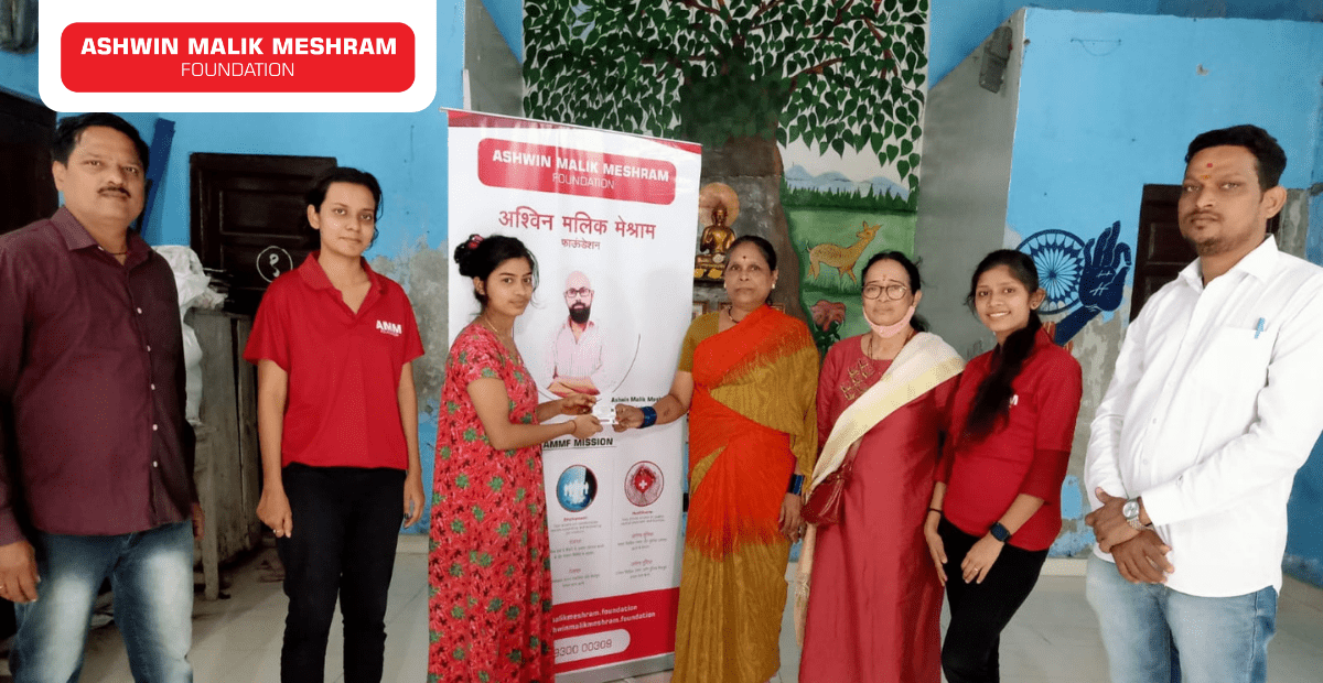 AMM Foundation conducted E-Shram card distribution drive at Sable Nagar, Kurla