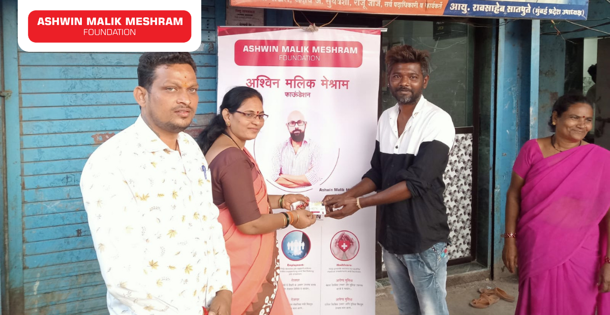 150+ E-Shram cards distributed by AMMF Volunteers at Rahul Nagar No. 1, Chunabhatti.