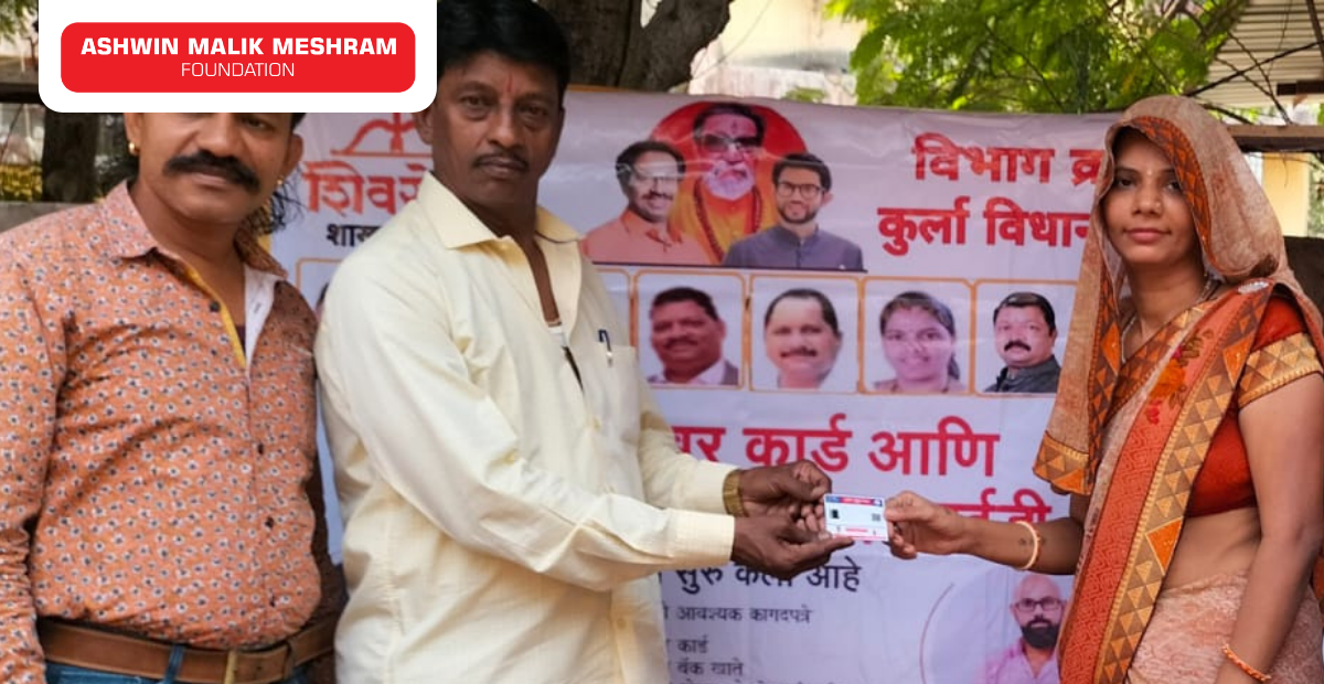 200+ Ayushman Bharat Health Cards distributed by AMMF volunteers at Thakkar Bappa Colony, Chembur.