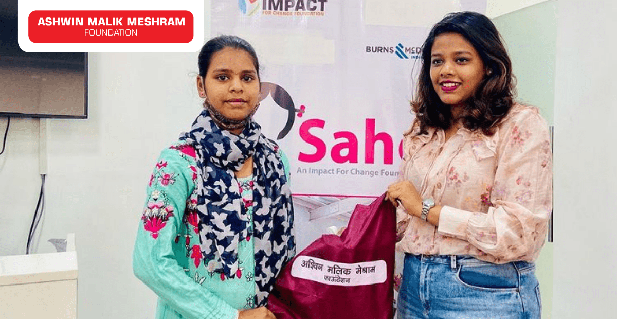 Ashwin Malik Meshram Foundation conducted a seminar on “Menstruation Hygiene Awareness” for teenager girls at their Kurla office.