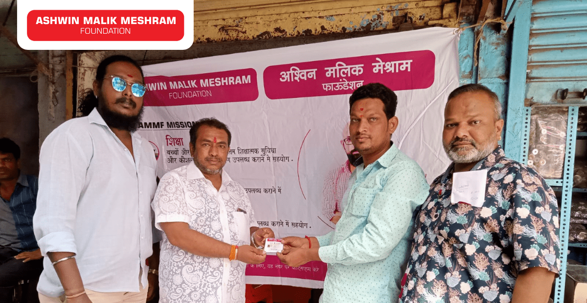 AMMF Volunteers Distributed 200+ Health Id Cards at Thakkar Bappa Colony, Chembur.