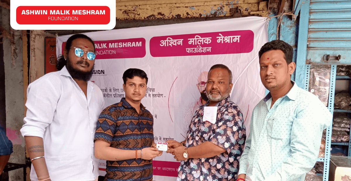 AMMF Volunteers Distributed 200+ Health Id Cards at Thakkar Bappa Colony, Chembur.