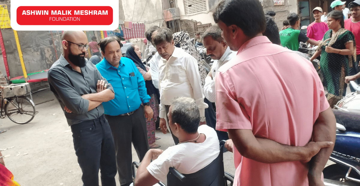 AMM Foundation distributed 400+ Festival Happiness Kits to underprivileged people of Jagruti Nagar, Kurla.