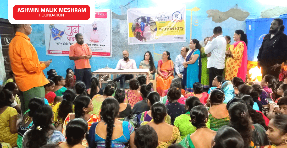 Festival Happiness Kits Distributed by AMM Foundation to the underprivileged people of Sable Nagar, Kurla.