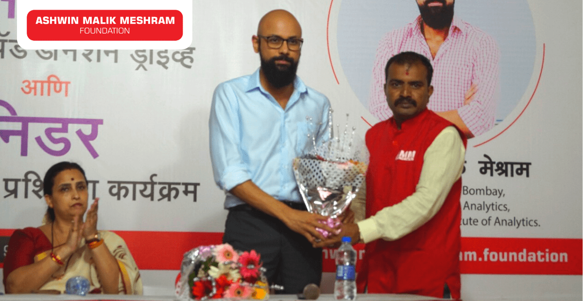 Our Chairman - Mr. Ashwin Malik Meshram applauded by Chitra Wagh for his outstanding work in uplifting women in our society.