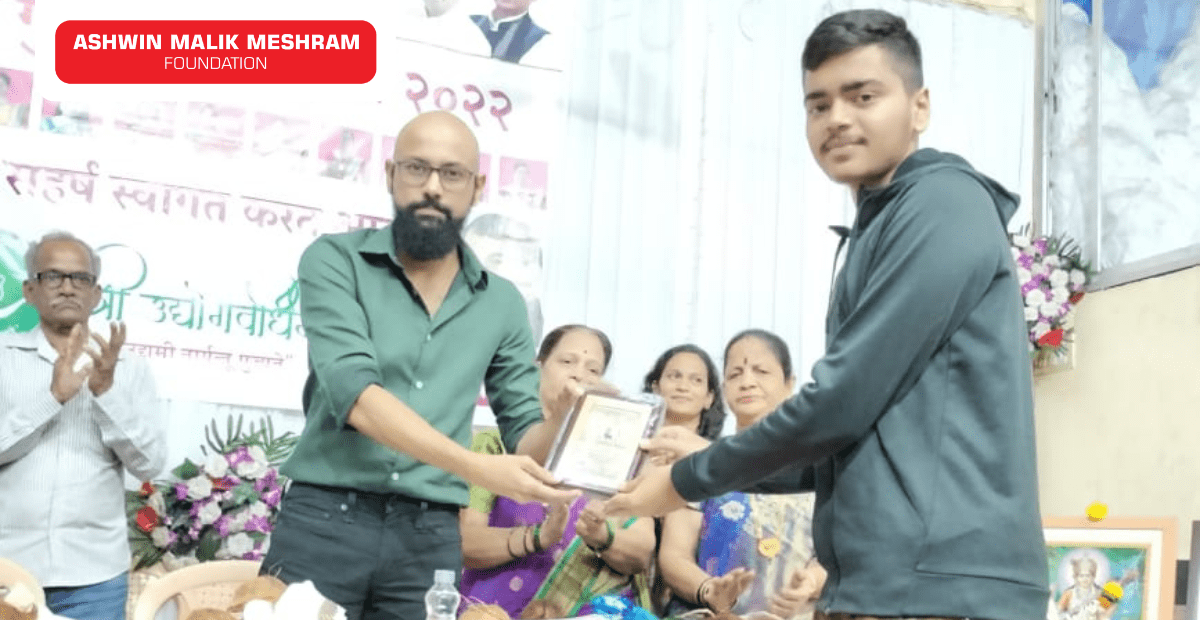 Our Chairman, Mr. Ashwin Malik Meshram Invited as the Chief Guest at Felicitation Ceremony of SSC and HSC Pass Out Students at Wadala.