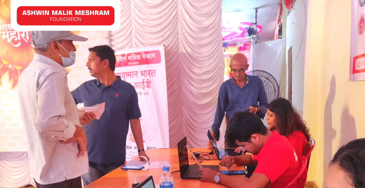 During the auspicious Ganesh Mahotsav, Ashwin Malik Meshram Foundation conducted an Ayushman Bharat Health Card Camp at Nehru Nagar Sarvajanik Sri Seva Mandal.
