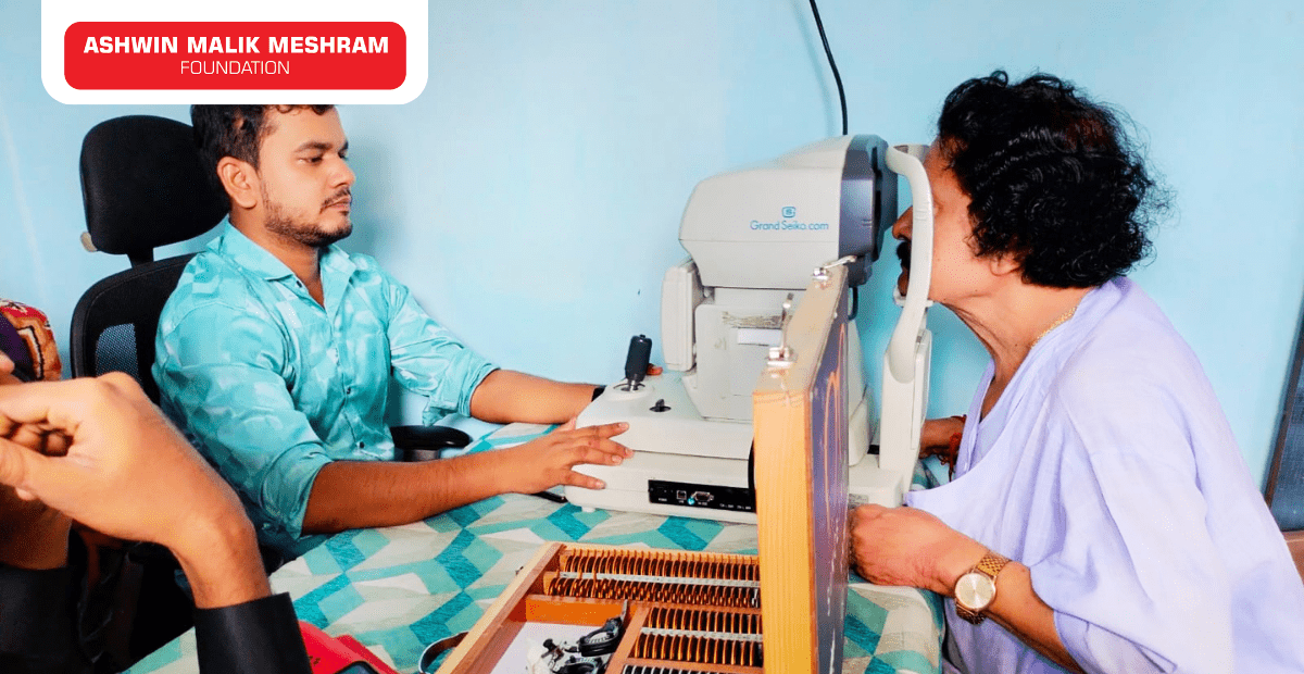 Ashwin Malik Meshram Foundation conducted an E-Shram Yojna Drive at Mahul, Chembur.
