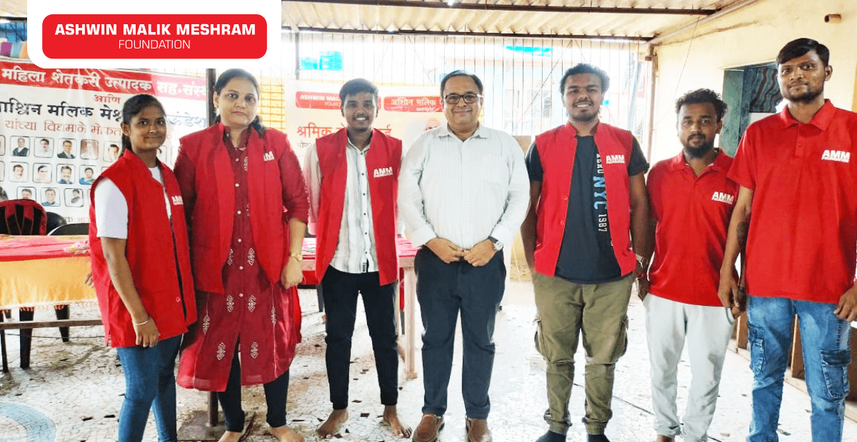 Ashwin Malik Meshram Foundation conducted an E-Shram Yojna Drive at Mahul, Chembur.