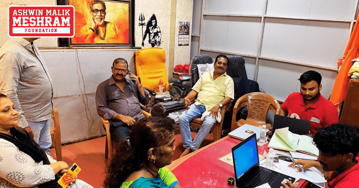 Ayushman Bharat Yojana and Majhi Ladki Bahin Yojana camp conducted by Meshram Foundation in Shivsena Shakha No.149.