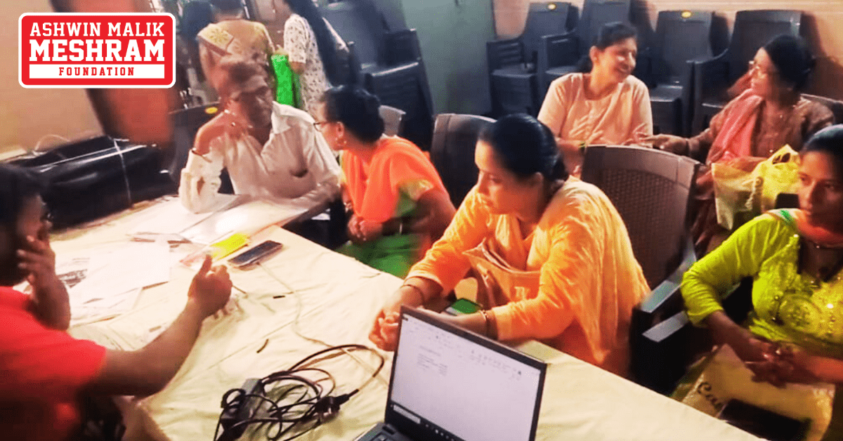 Meshram Foundation conducted Ayushman Bharat Yojana and Majhi Ladki Bahin Yojana camp in Shivsena Shakha No.170.