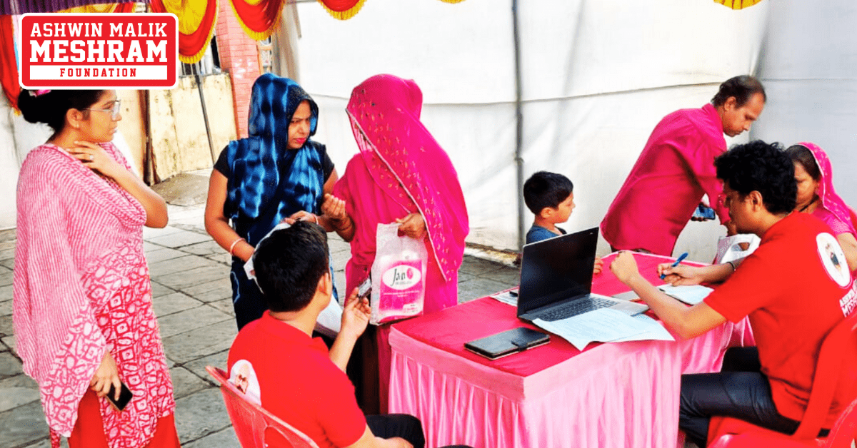 Meshram Foundation conducted Ayushman Bharat Yojana and Majhi Ladki Bahin Yojana in Shivsena Shakha No. 151.