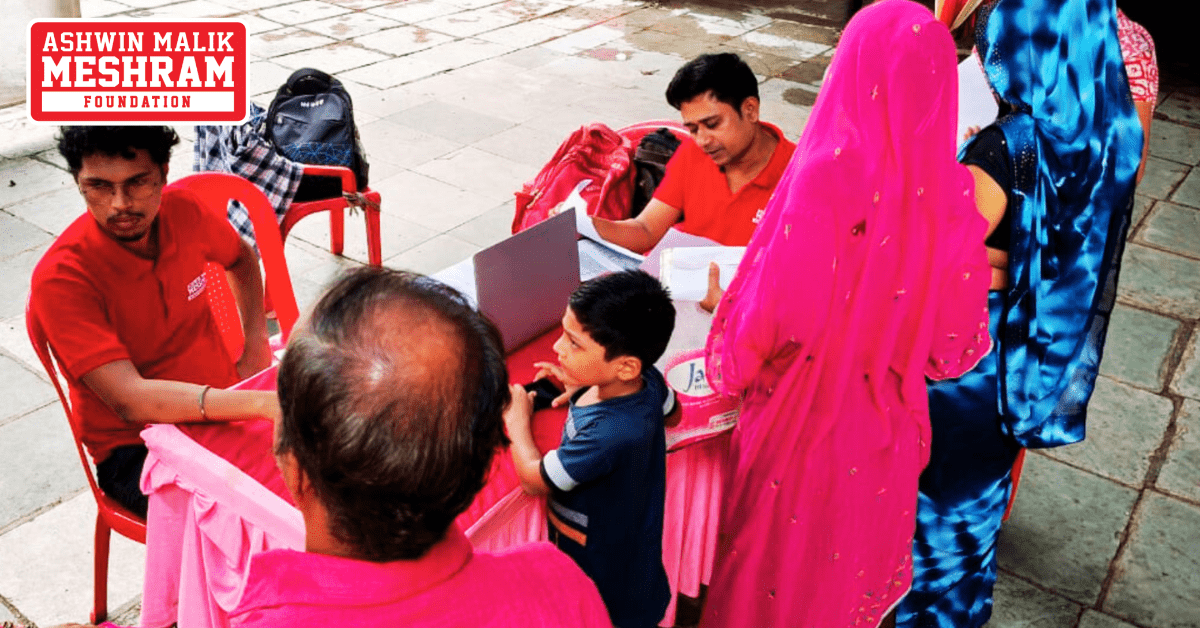 Meshram Foundation conducted Ayushman Bharat Yojana and Majhi Ladki Bahin Yojana in Shivsena Shakha No. 151.