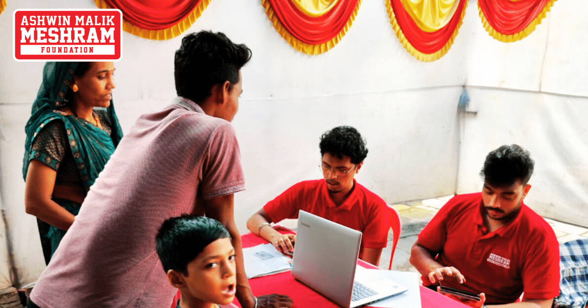 Meshram Foundation conducted Ayushman Bharat Yojana and Majhi Ladki Bahin Yojana in Shivsena Shakha No. 151.