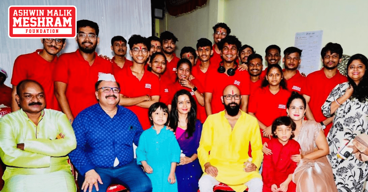 On the occasion of Ganesh Chaturthi, the Pran Pratishtha of Maharaja Ganaraya of Nehru Nagar, Kurla was performed by the auspicious hands of our Chairman, Ashwin Malik Meshram.